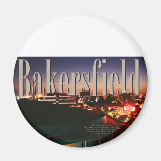 Bakersfield Skyline mit Bakersfield in Sky Magnet (Vorne)