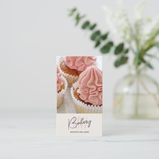 Bakery Monogram Logo Custom Foto QR Tan Visitenkarte (Stehend Vorderseite)