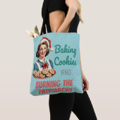 Baking Cookies and Burning the Patriarchy Tasche (Von Nahem)