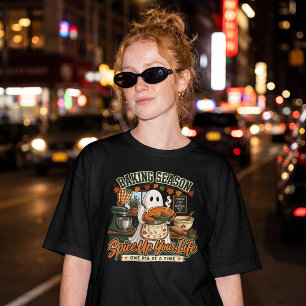Baking Season Cozy Ghost Herbstküche T-Shirt