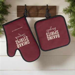 Baking Spirits Bright Burgunder-Weihnachten Ofenhandschuh & Topflappen-Set
