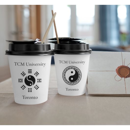 Balance & Harmonie: Custom TCM Yin Yang Pappbecher