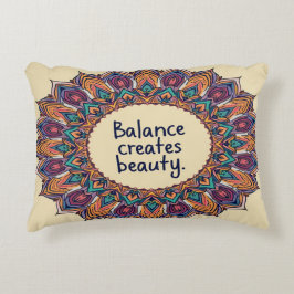 Balance schafft Schönheit - Inspiration Dekokissen