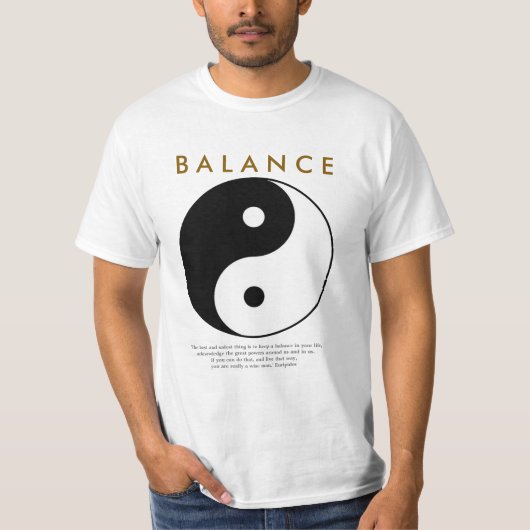 Balance Yoga Yin Yang mit Zitat T-Shirt (Vorderseite)