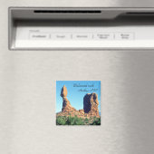 Balanced rock in Arches National Park- Utah, USA Magnet (In Situ (Geschirrspüler))