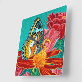 Balancierter Schmetterling I Quadratische Wanduhr (Winkel)