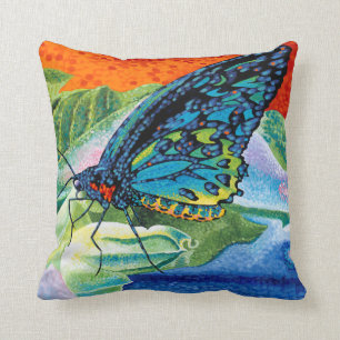 Balancierter Schmetterling II Kissen