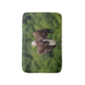 Bald-Adler auf einem Zweig Badematte (Vorderseite Vertikal)