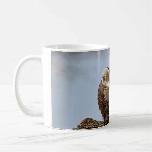 Bald-Adler (Der Vogel, der den Vogel spendet) Kaffeetasse (Links)