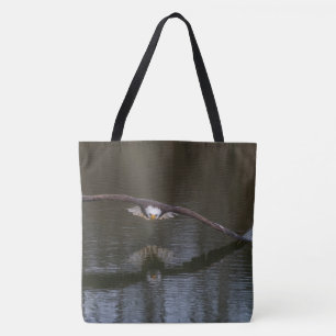Bald Adler im Flight Tote Bag Tasche