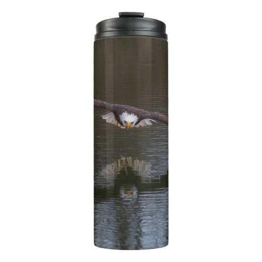 Bald Adler im Flug Thermosbecher (Vorderseite)