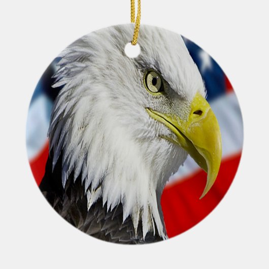 Bald-Adler-Kopf und eine amerikanische Flagge Keramik Ornament (Vorne)