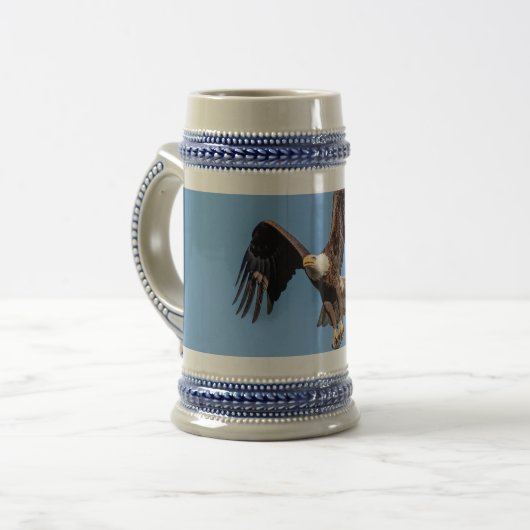 Bald-Adler mit Fisch Bierglas (Vorderseite Links)