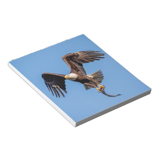 Bald-Adler mit Fisch Notizblock (angewinkelt)