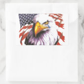 Bald-Adler mit Tear - USA-Flagge im Hintergrund Rechteckiger Aufkleber (Tasche)