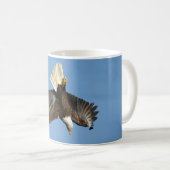 Bald-Adler taucht ins Wasser Kaffeetasse (VorderseiteRechts)