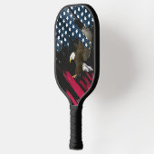 Bald Adler und Flagge Pickleball Schläger (Links)