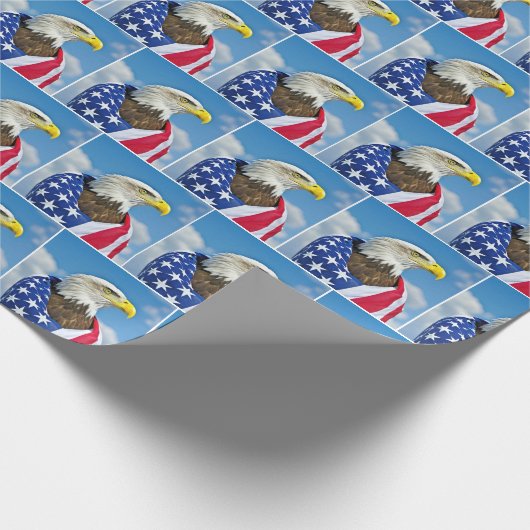 Bald-Adler unter amerikanischer Flagge Geschenkpapier (Ecke)