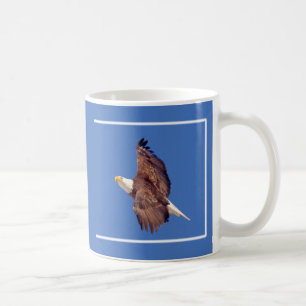 Bald Adleraugen zum Himmel Kaffeetasse