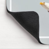 Bald Adleraugen zum Himmel Mousepad (Ecke)