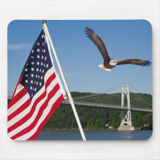 Bald Eagle (amerikanischer Stolz) Mousepad (Vorne)