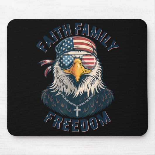Bald Eagle Faith Family Dom Patriotic Christian Bo Mousepad (Vorne)