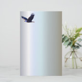 Bald Eagle Flying Briefpapier (Stehend Vorderseite)