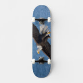 Bald eagle in flight skateboard (Vorderseite)