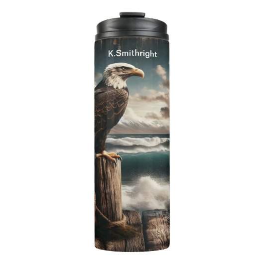 Bald Eagle oberhalb der Stormy Coast Thermosbecher (Vorderseite)