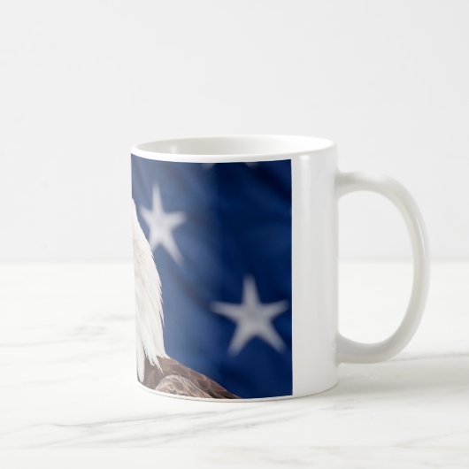 Bald Eagle Portrait mit Sternen Kaffeetasse (Rechts)