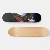 Bald Eagle - Rot, Weiß und Blau Skateboard (Horizontal)
