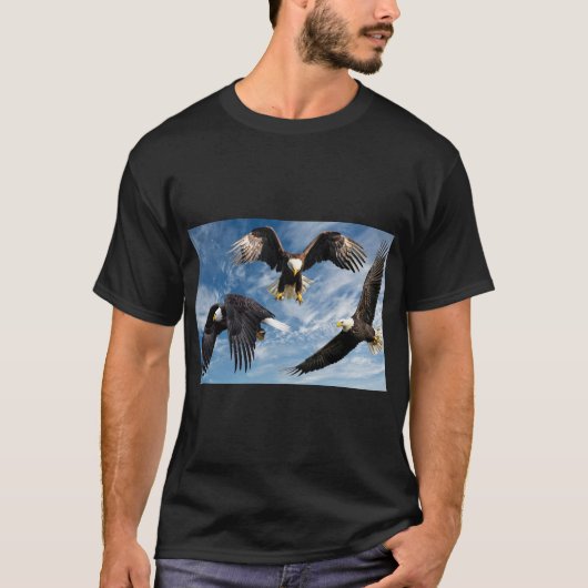 Bald Eagle Soaring T-Shirt (Vorderseite)