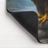 Bald Eagle trägt ein amerikanisches Flaggenkap Mousepad (Ecke)