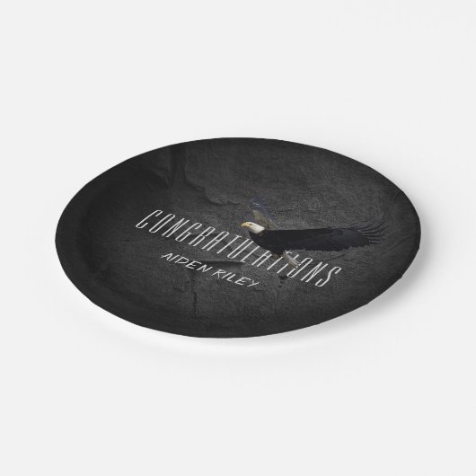 Bald Eagle und Glückwunsch zu Stein Pappteller (Schrägansicht)