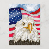 Bald Eagle vor der amerikanischen Flagge Patriotis Postkarte (Vorderseite)
