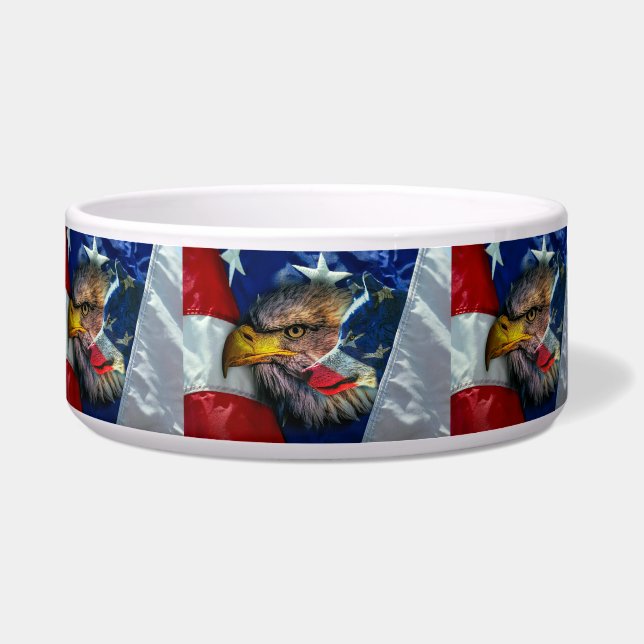 Bald Eagle Wolf American Flag Napf (Vorderseite)
