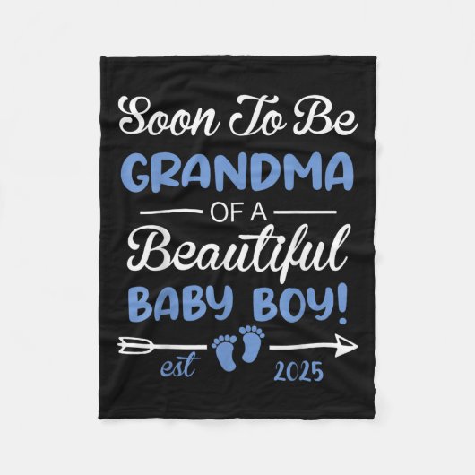 Bald Oma eines wunderschönen Babyjungen wird bekan Fleecedecke (Vorderseite)