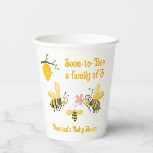 Bald wird eine Familie mit 3 Kinderdusche. Pappbecher (Vorderseite)