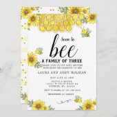 Bald wird eine Familie von drei Baby-Dusche Einladung (Vorne/Hinten)