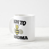 Bald zu BEE Oma Kaffeetasse (Vorderseite Links)