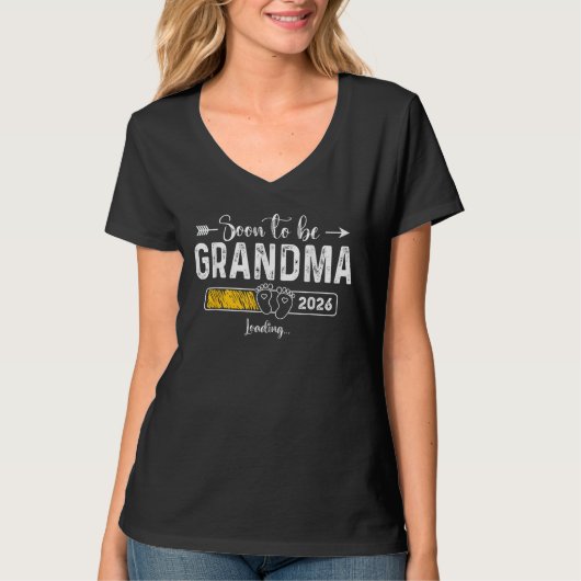 Bald zu Oma 2026 Oma Est 2026 T-Shirt (Vorderseite)