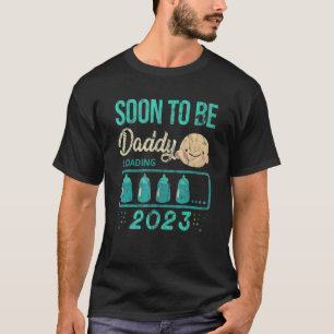 Bald zu Papi 2023 Ladung Milchflaschen Baby T-Shirt