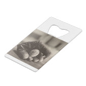 Ball MES01BWD1 in Mitt.tif Geldbeutel Flaschenöffner (Rückseite Schrägansicht)