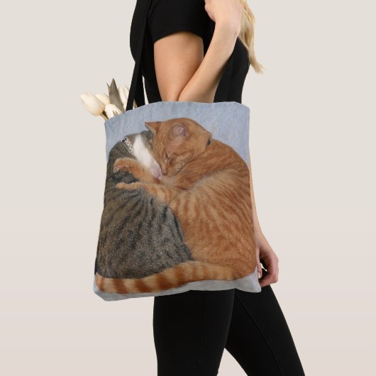 Ball of Cuteness Tasche (Von Nahem)