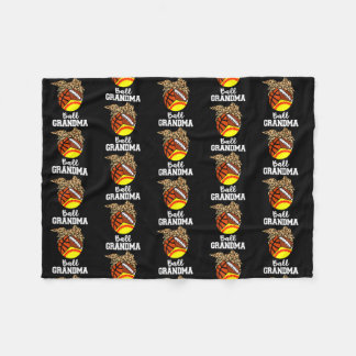 Ball Oma Funny Softball Volleyball Basketball Fleecedecke