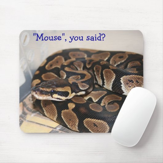 Ball-Pythonschlange interessiert an Maus Mousepad (Mit Mouse)