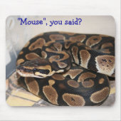 Ball-Pythonschlange interessiert an Maus Mousepad (Vorne)