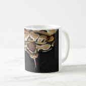 Ball-Pythonschlange-Tasse Kaffeetasse (VorderseiteRechts)