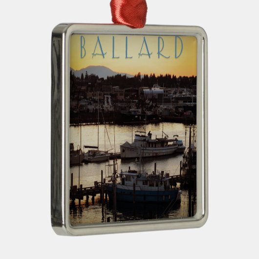 Ballard Boote Silbernes Ornament (Rechts)