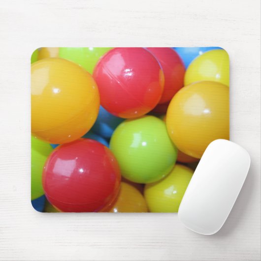 Bälle in sortierter Farbmausunterlage Mousepad (Mit Mouse)